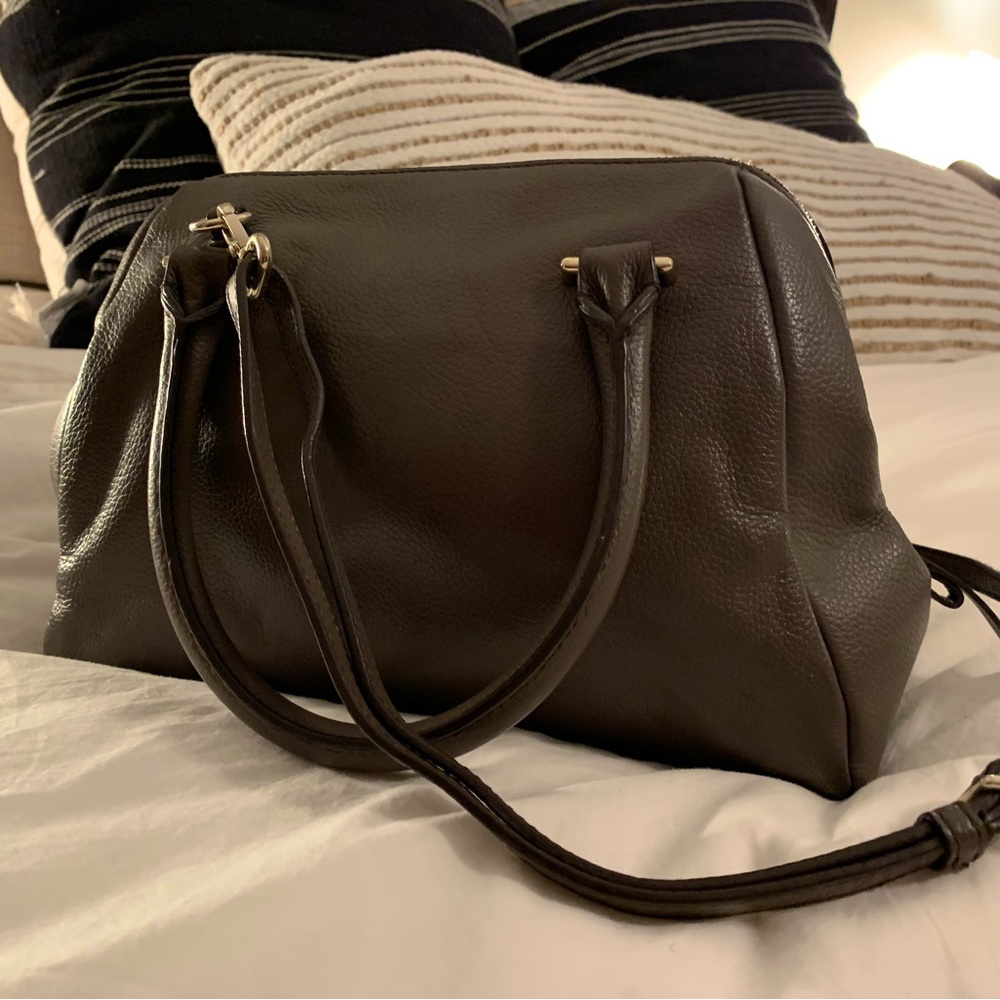 Genuine leather Banana republic taupe crossbody handbag with handles